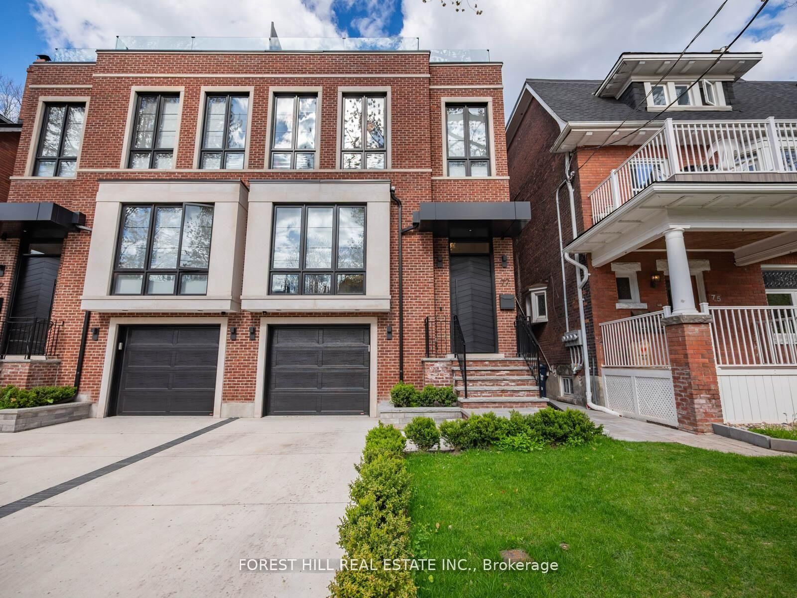 Property Photo: 77 Kendal Avenue ON M5R 1L8