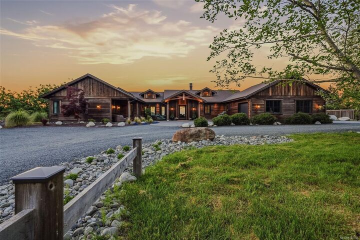 859 Andreef Rd — photo 1