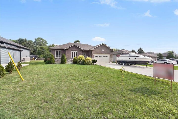 Property Photo: 21107 McLean Road ON N0P 2P0