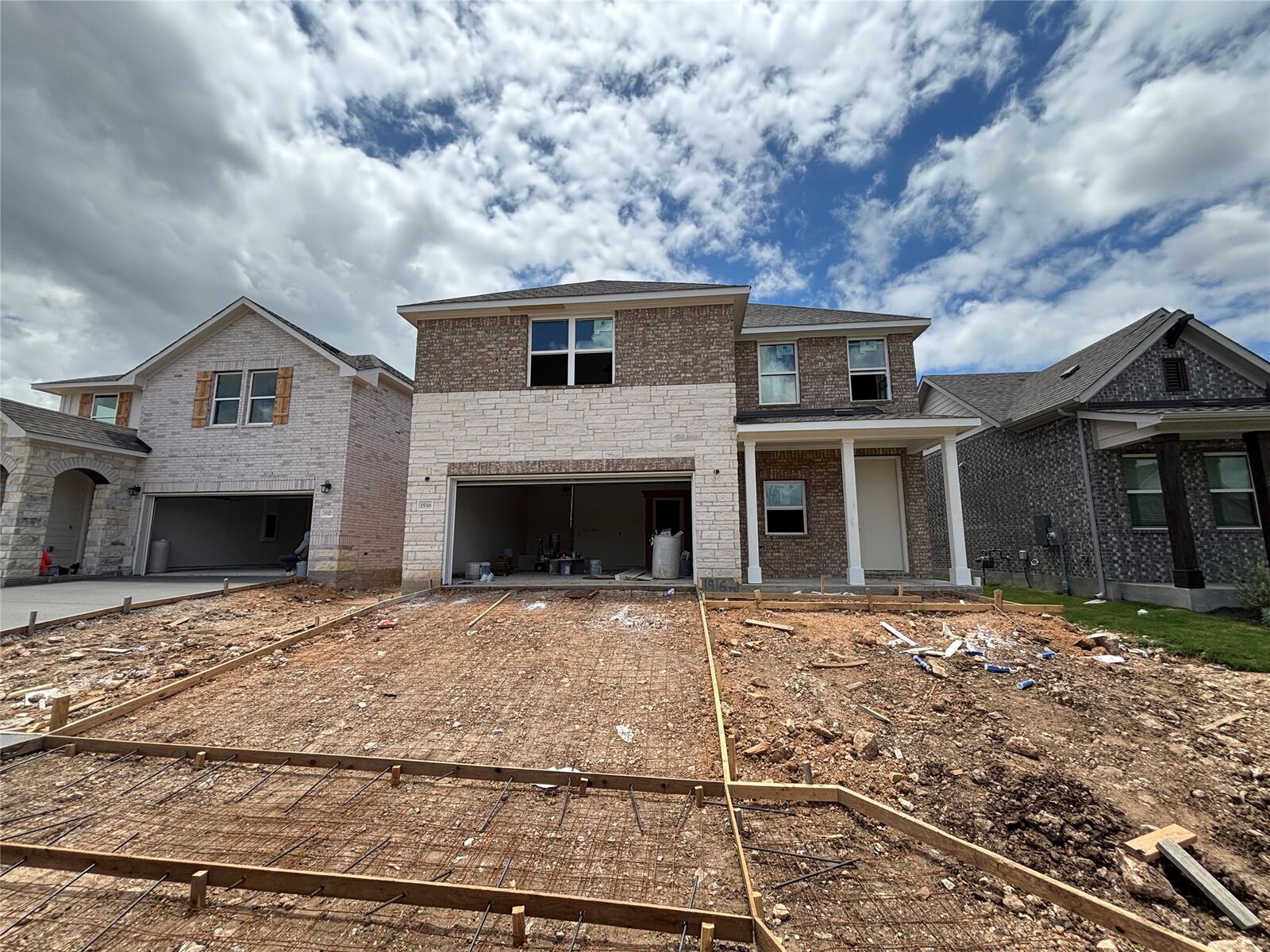 Property Photo:  1916 Davee Place  TX 78633 