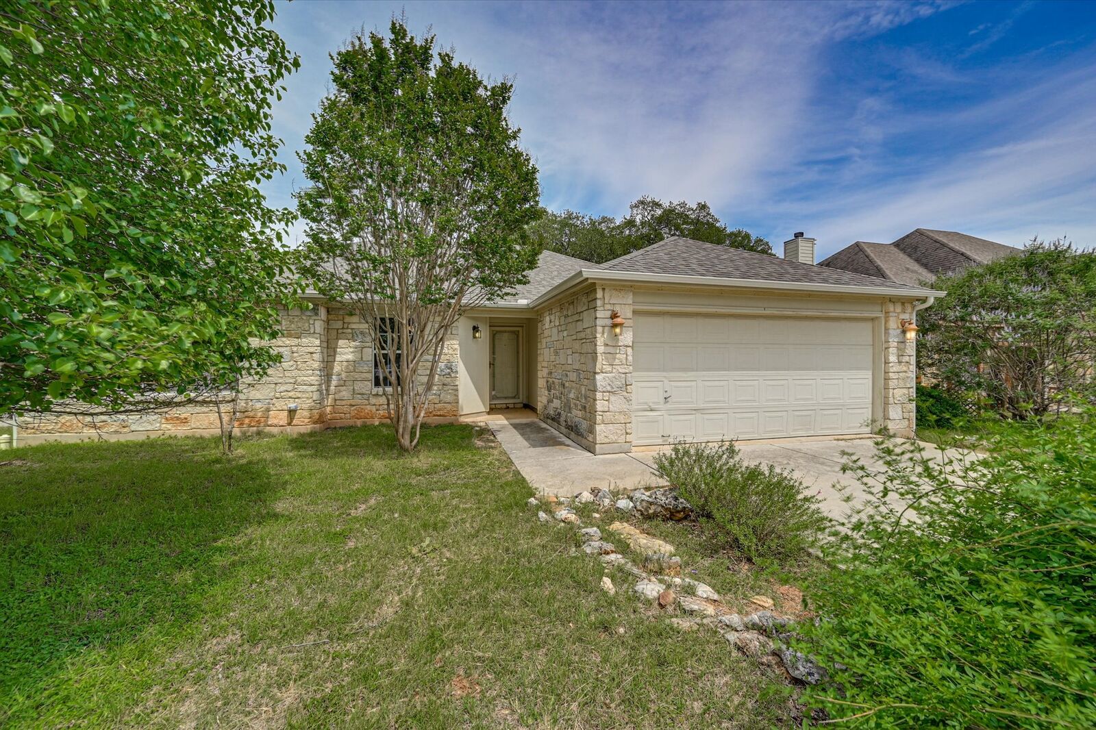 Property Photo: 4 Memory Lane TX 78676