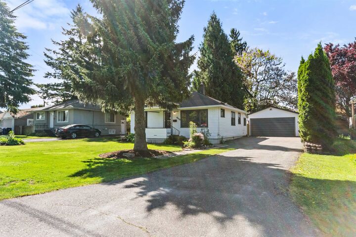 Property Photo: 46054 King Avenue BC V2P 3B5