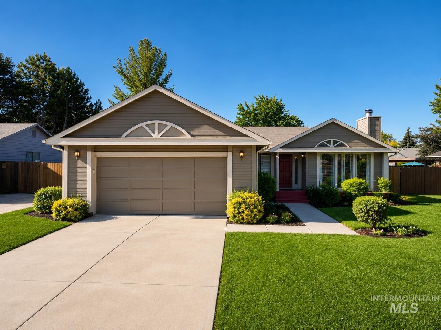 Property Photo: 11655 W Powderhorn Ct ID 83713