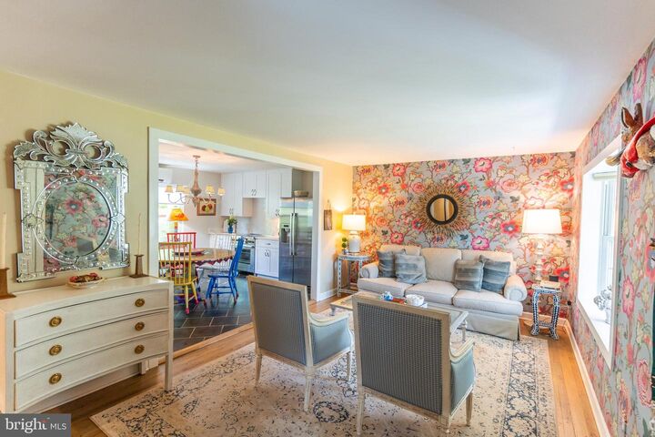 Property Photo:  800 Blue Ridge Avenue  VA 20117 