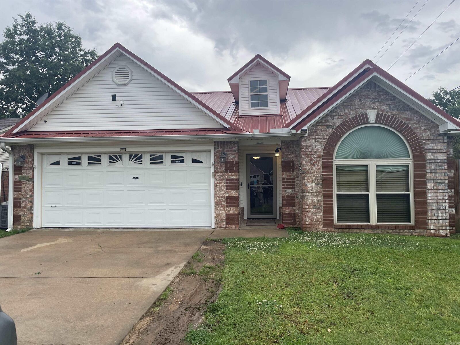 Property Photo:  3913 Kingsberry Drive  AR 72956 