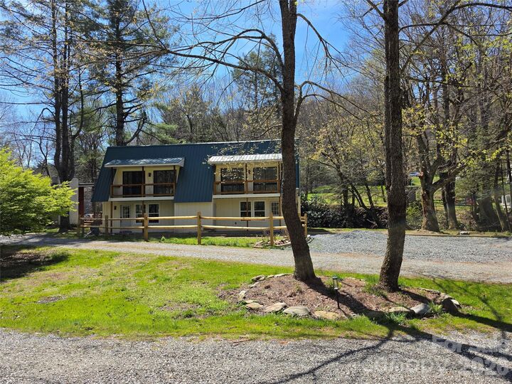 Property Photo: 140 Nestle Road NC 28607
