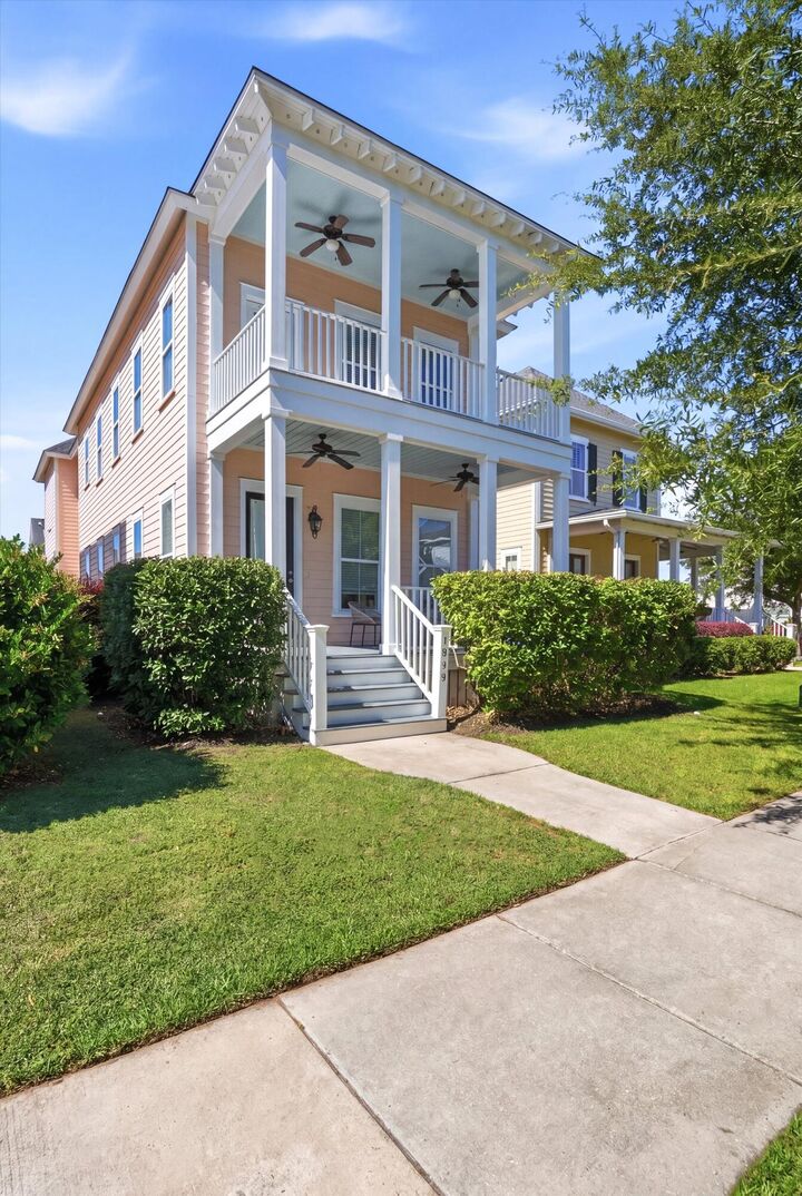 Property Photo:  1048 Hills Plantation Drive  SC 29412 