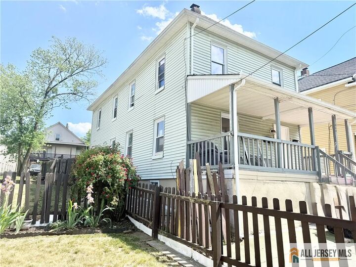 Property Photo:  659 S 2nd Street  NJ 07060 