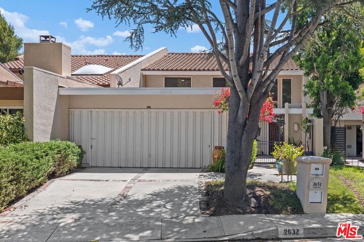 Property Photo:  2632 Claray Dr  CA 90077 