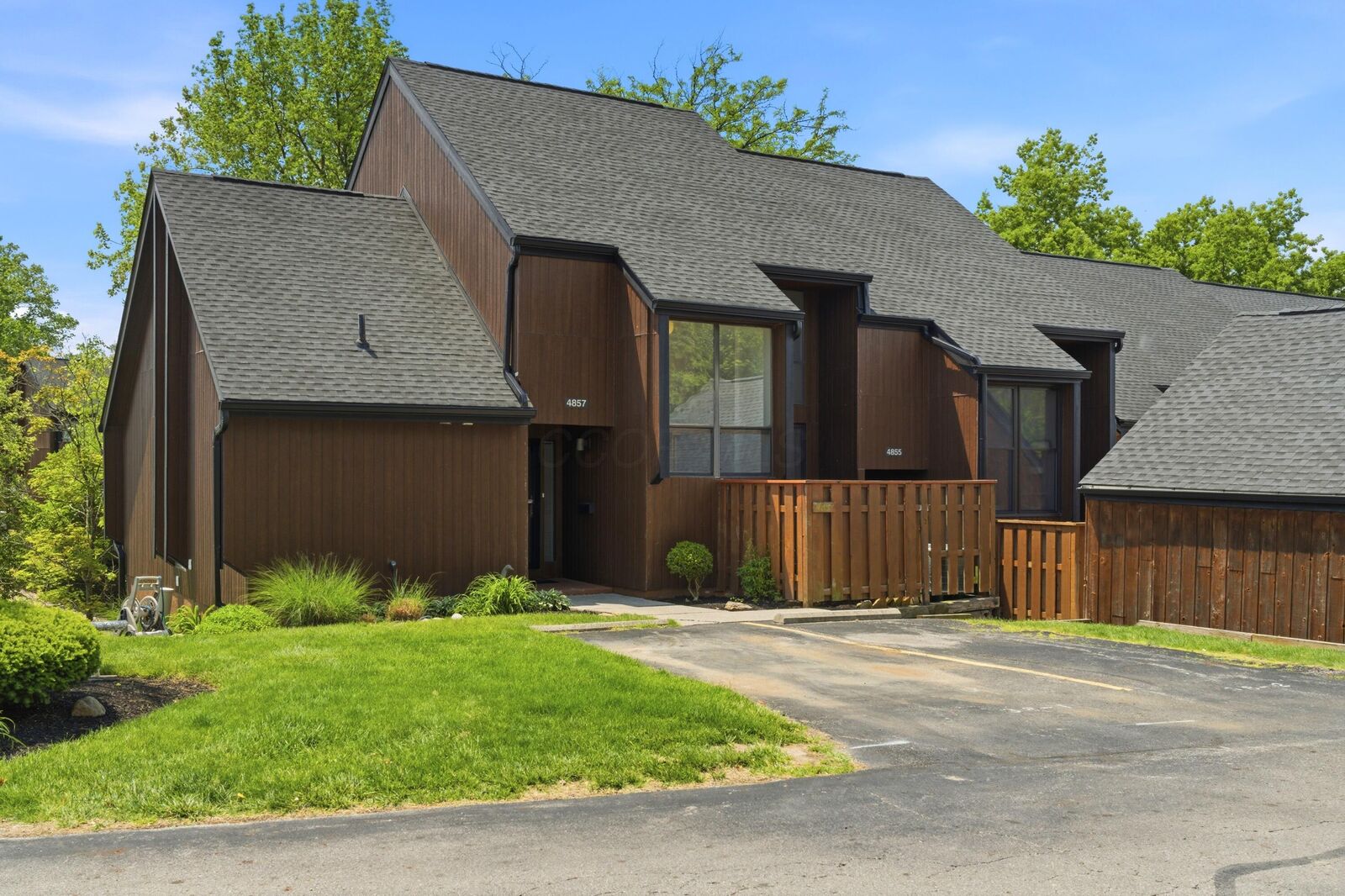 Property Photo:  4857 Smoketalk Lane  OH 43081 