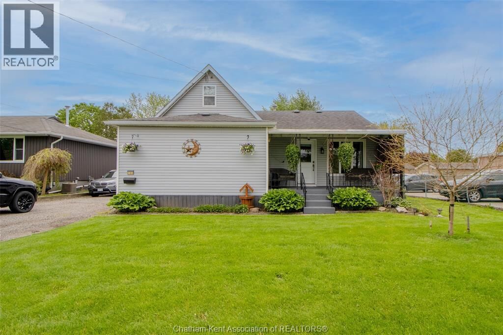 Property Photo:  100 Taylor Avenue  ON N7L 2T8 