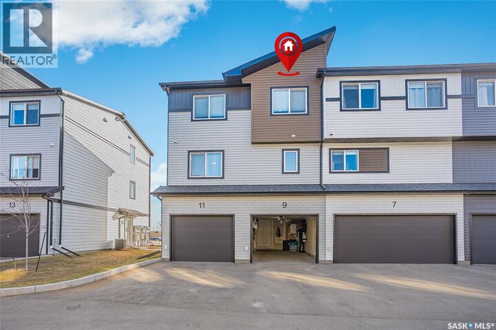 Property Photo:  9 651 Dubois Crescent  SK S7V 0R3 