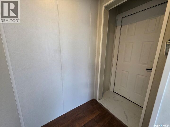 Property Photo:  478 3rd Avenue NW  SK S9H 0S5 