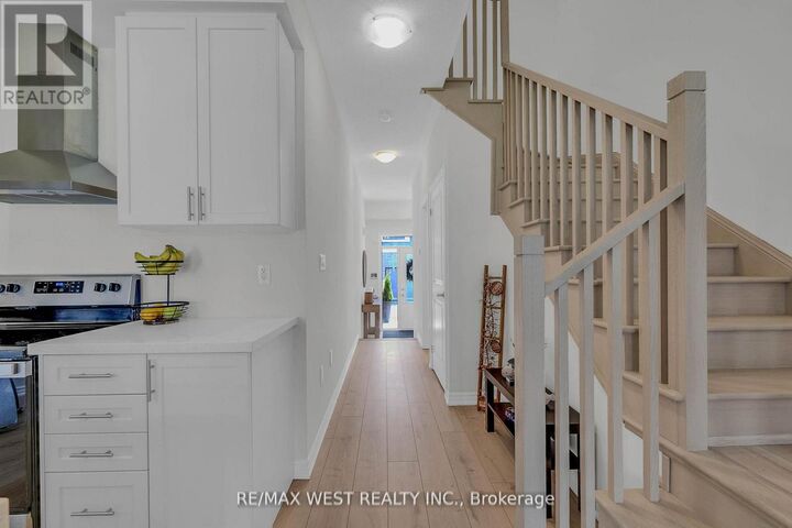 Property Photo: 16 Hickey Lane ON K9V 0T2