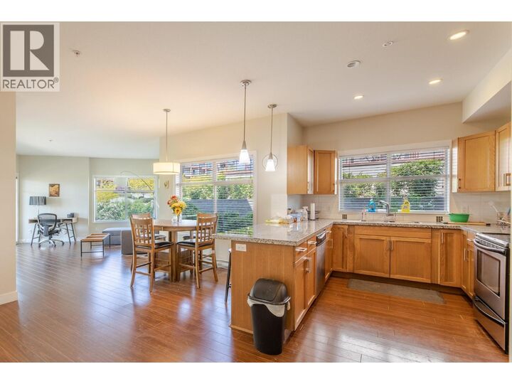 Property Photo: 3205 Skyview Lane 310 BC V4T 3J3