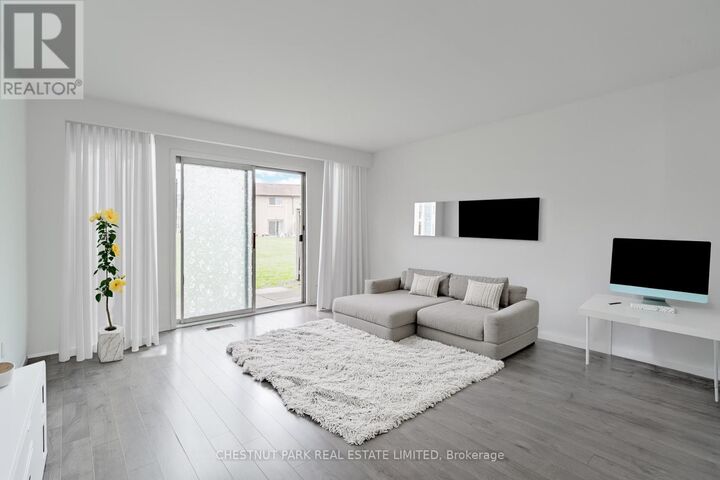 Property Photo: 44 Romfield Drive 12 ON M3J 1K3