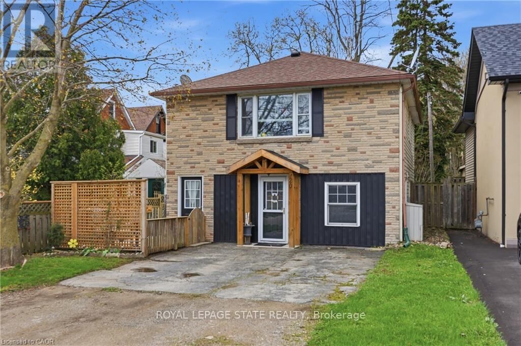 Property Photo:  20 Peel Street South  ON L9H 3E4 