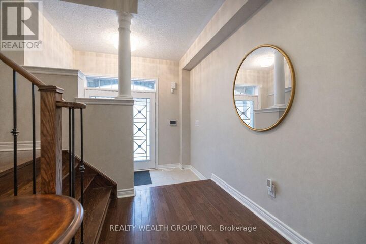Property Photo:  32 Rock Elm Court  ON L6A 4C2 