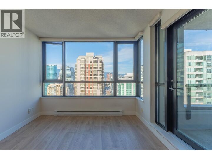 Property Photo:  909 Mainland Street 2501  BC V6B 1S3 