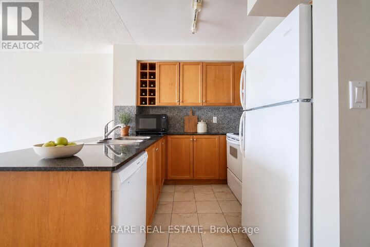 Property Photo: 210 Victoria Street 3007 ON M5B 2R3