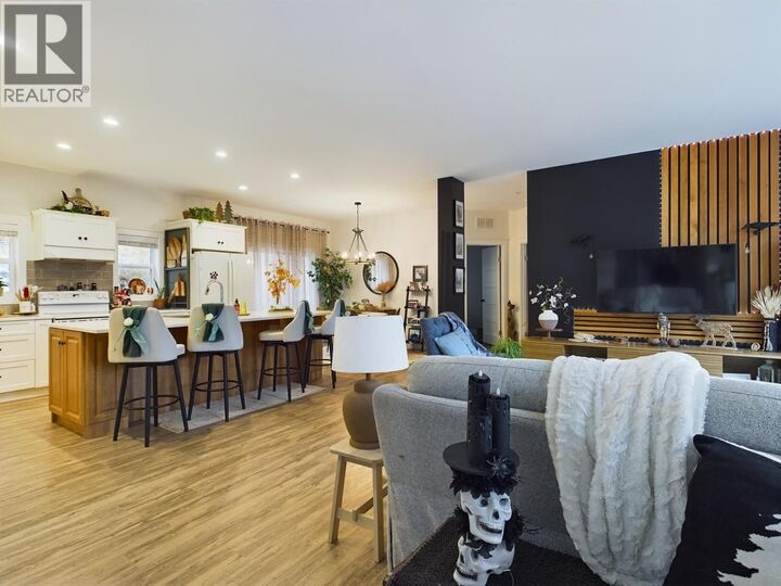 Property Photo: 1020 Bullmoose Way BC V0H 1V6