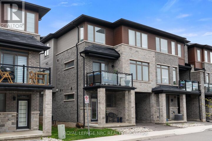 Property Photo:  5000 Connor Drive 17  ON L3J 0T4 