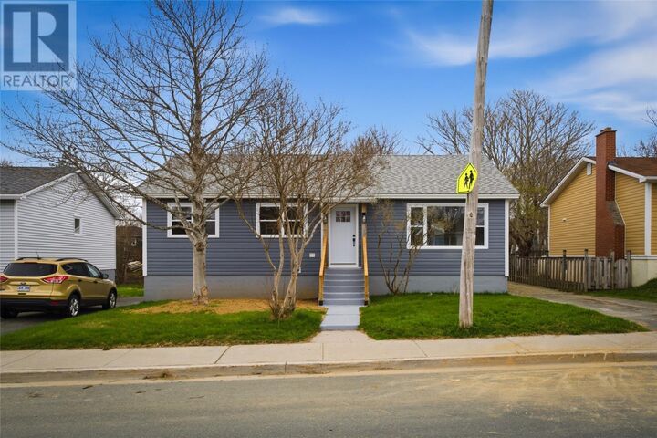 Property Photo: 51 Roosevelt Avenue NL A1N 1Z6