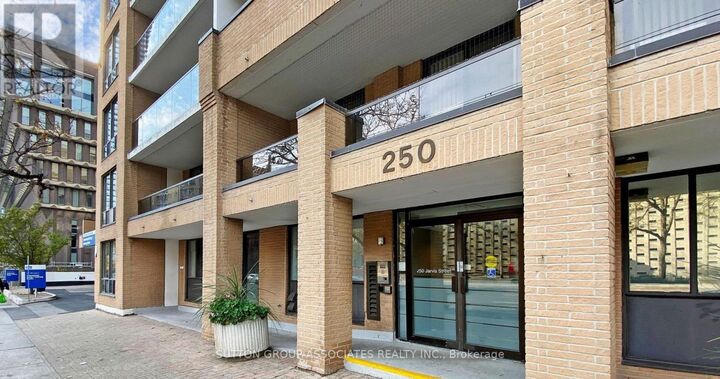 Property Photo:  250 Jarvis Street 804  ON M5B 2L2 