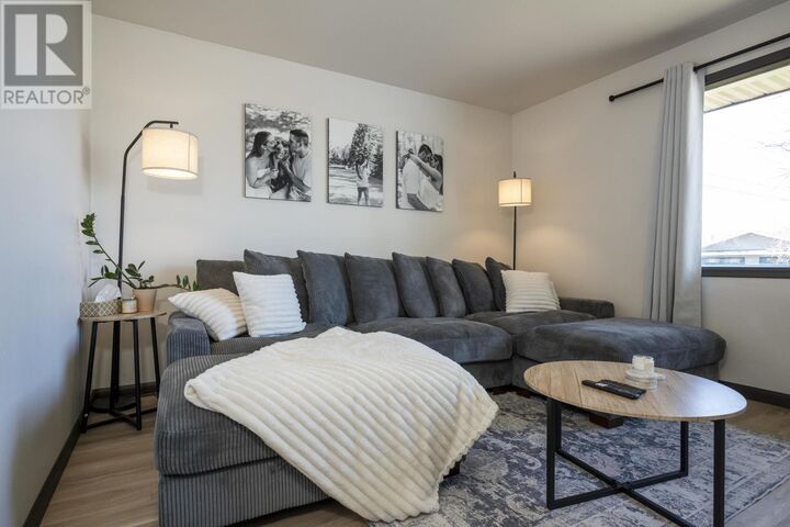 Property Photo: 120 Moodie St ON P7E 5A3