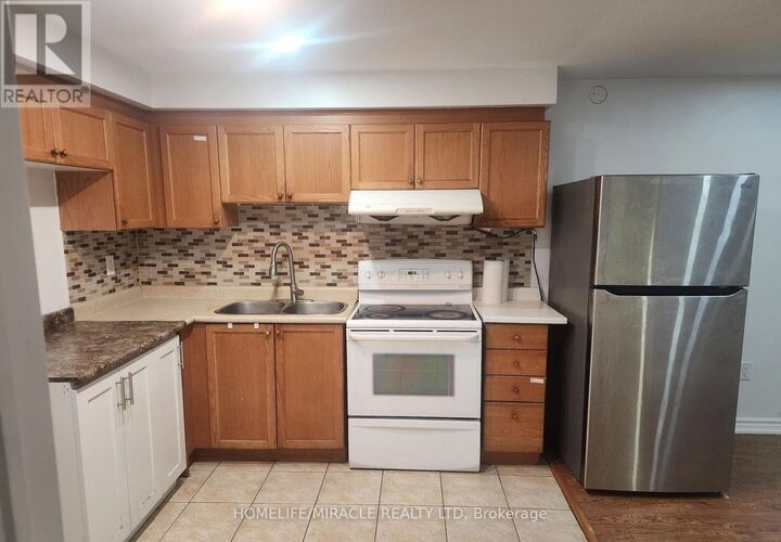 Property Photo:  59 Rollingwood Drive  ON L6Y 5R1 