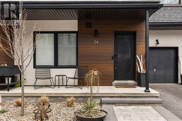 Property Photo:  34 Ruby Crescent  ON L3V 8M3 