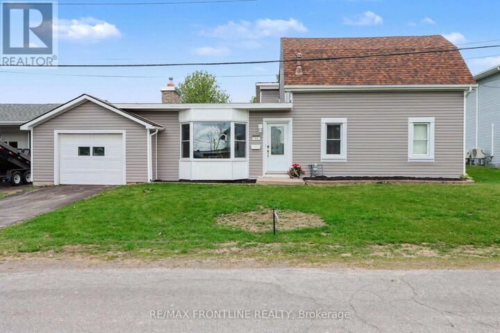Property Photo: 12 Fifth Street ON K7A 3K1