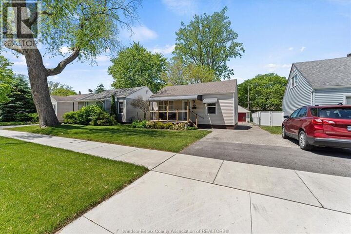 Property Photo: 3560 Barrymore ON N9C 1V3