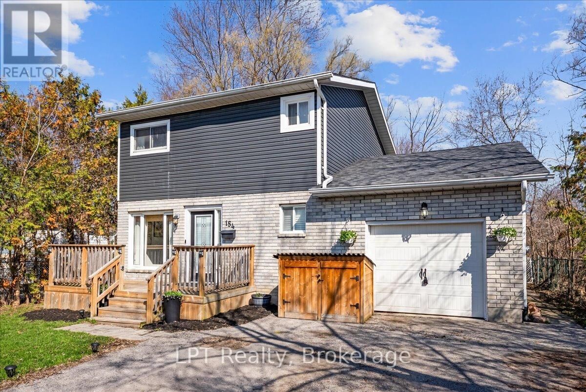 Photo de la propriété:  154 Beach Road  ON L4P 2L7 