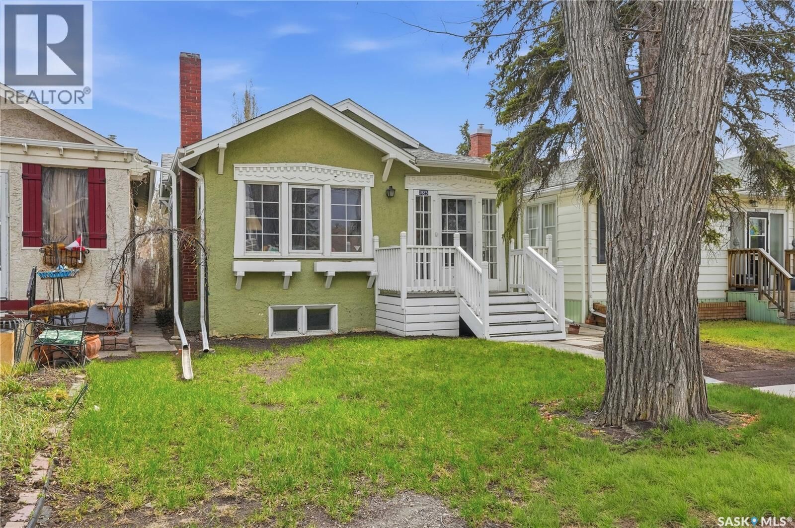 Property Photo: 3625 Victoria Avenue SK S4T 1M4