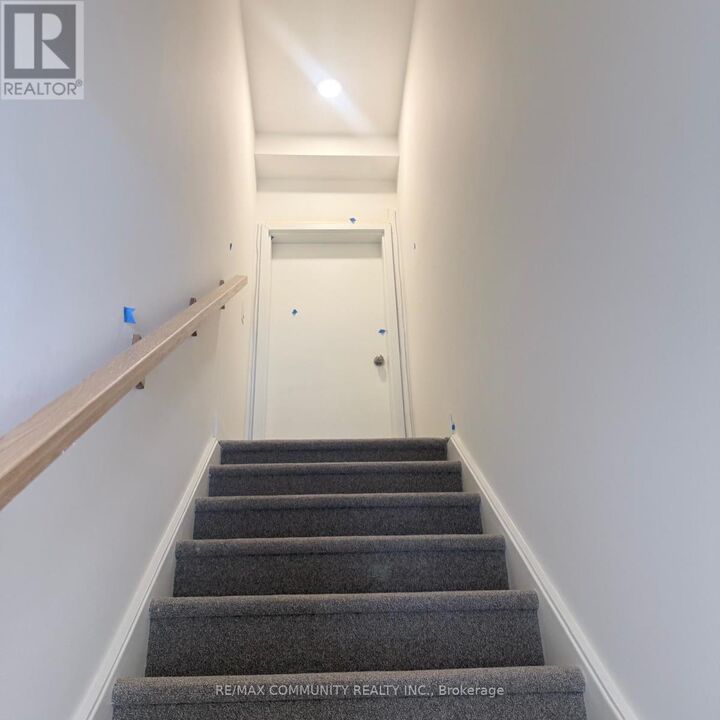 Property Photo:  16 Melbourne Avenue 320B  ON L2P 3J8 