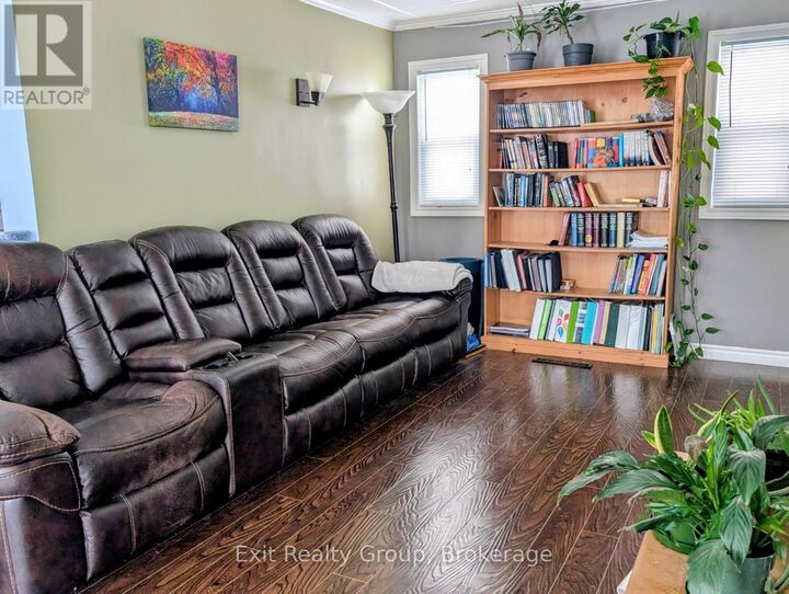 Property Photo: 42 McGill Street ON K8V 3J3