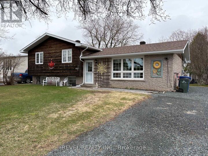Property Photo:  452 Eleventh Avenue  ON P0L 1C0 
