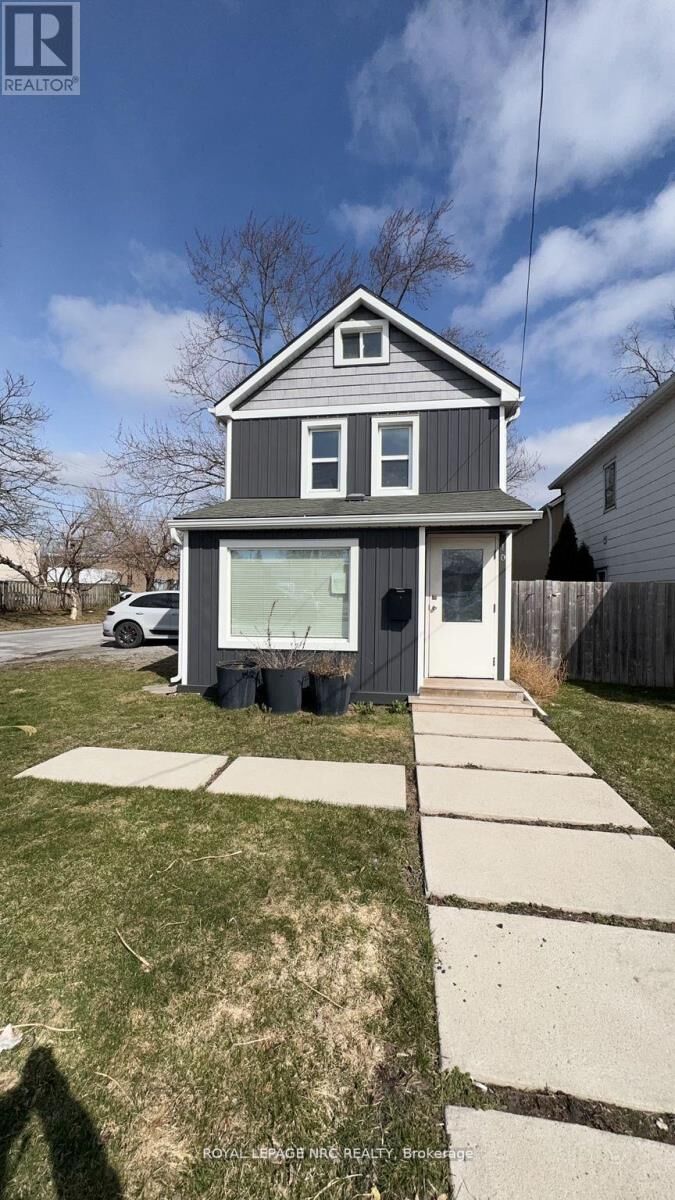 Property Photo: 10 Thorold Road ON L3C 3T2