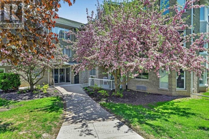 Property Photo:  1099 Clonsilla Avenue 312A  ON K9J 8L8 