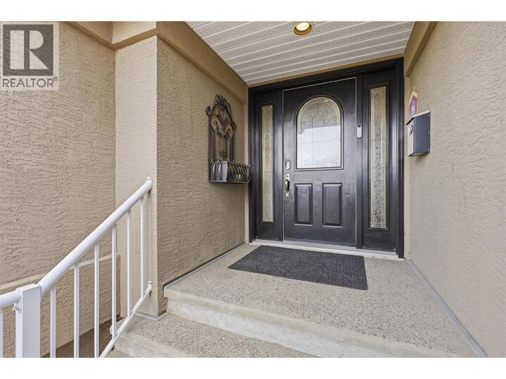 Property Photo:  2067 Muirfield Road  BC V1S 1S6 