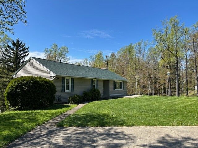 Property Photo:  600 Avonia Road  PA 16415 