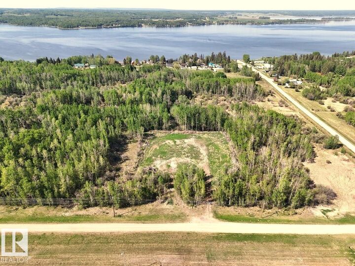 Property Photo: 6206 Hwy 16 AB T0E 0W0