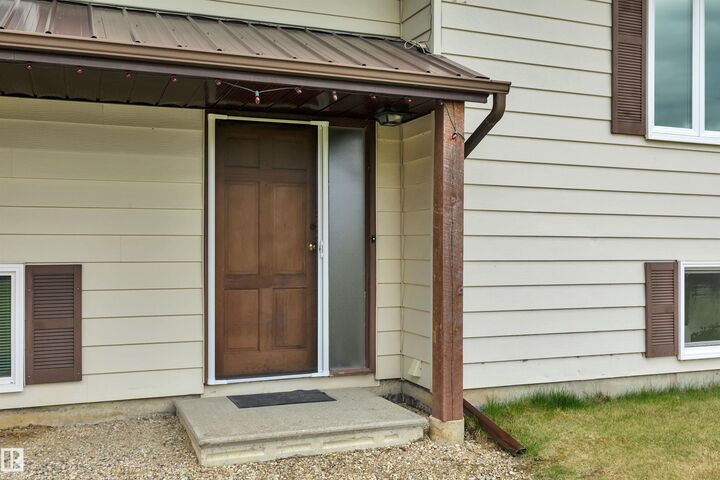 Property Photo:  53503 Rge Road 274 7  AB T7X 3R9 