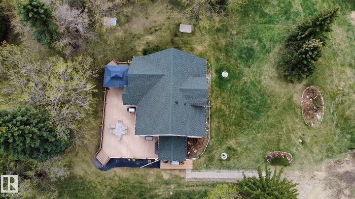 Property Photo:  55268 Range Road 212  AB T8L 4A9 