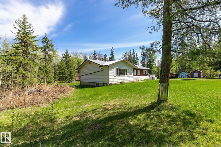 Property Photo:  2322 Twp Road 540  AB T0E 1V0 