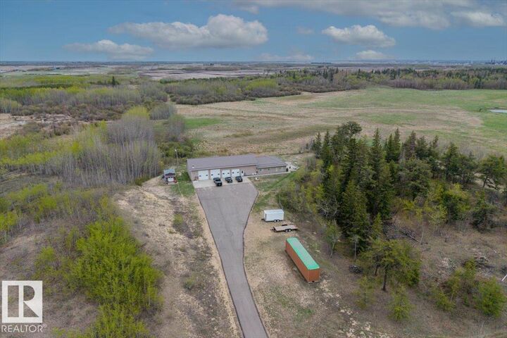 Property Photo: 56515 Rge Road 222 AB T0A 1N4