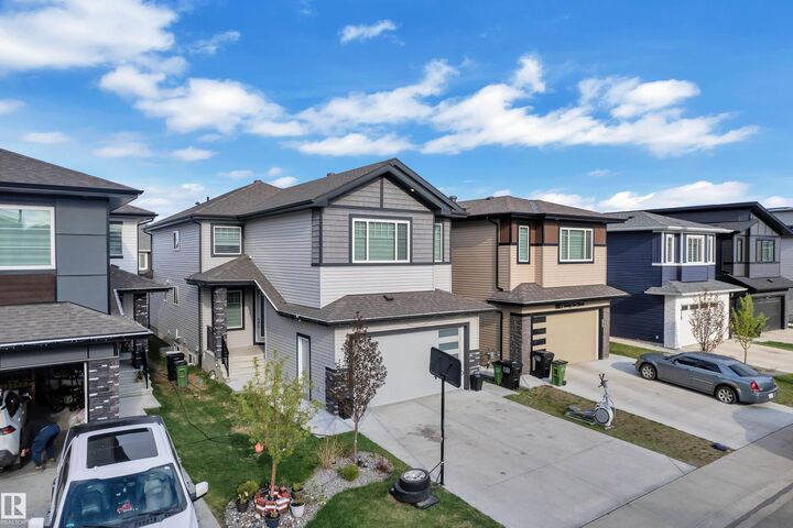 Property Photo: 1827 22 Street NW AB T6T 2M5
