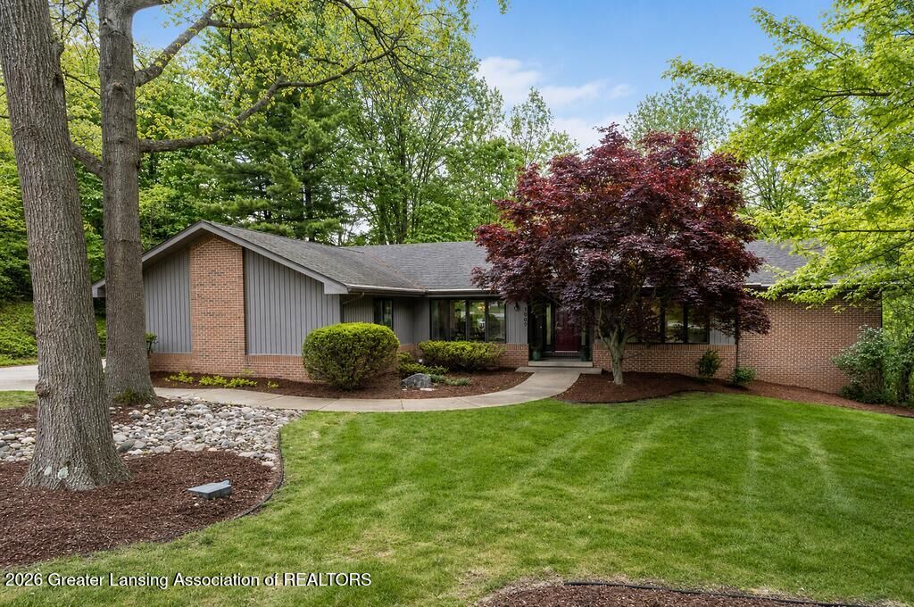 Property Photo:  3805 Viceroy Drive  MI 48864 