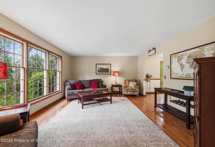 Property Photo: 307 Stoney Creek Road PA 18411
